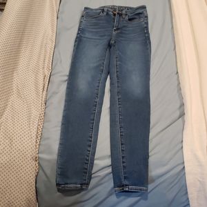 Women's American Eagle jeans